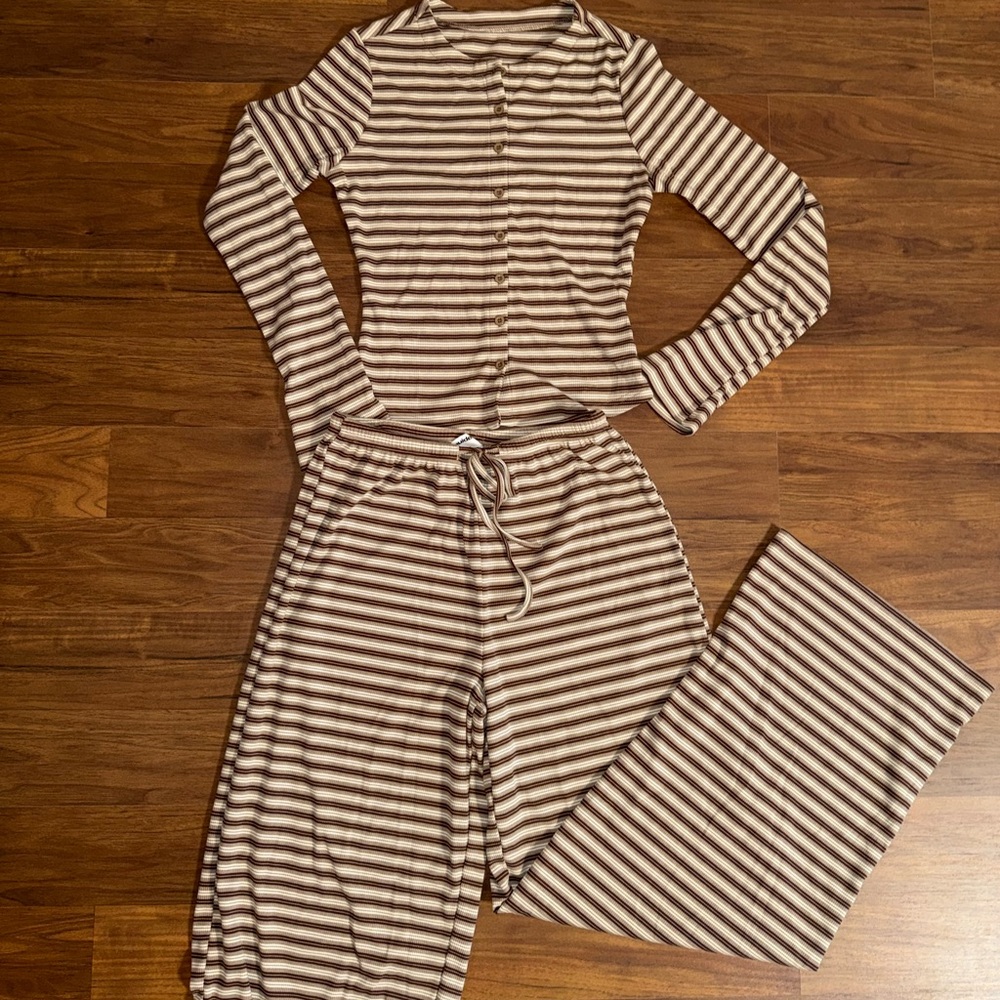 Missguided Beige and Brown Striped Lounge Set